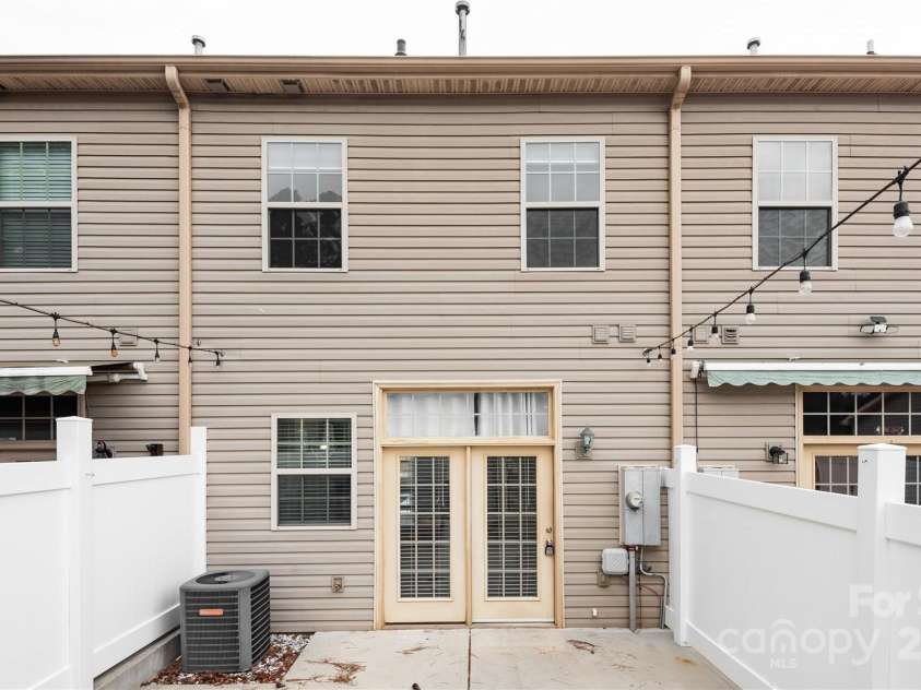 11770 Redbridge Boulevard, Locust, NC 28097.  MLS# CAR4187120, YatesRealty ID 9733. Back