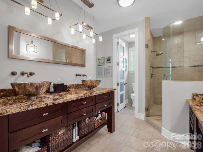 167 Trails End, Lake Lure, NC 28746.  MLS# CAR4245504, YatesRealty ID 9733. Primary BA