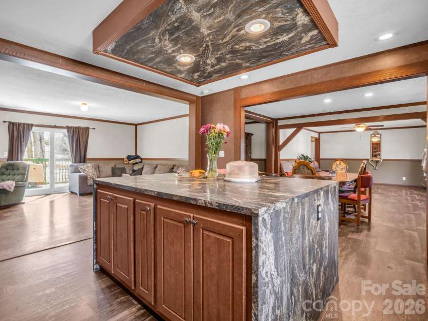 120 Quiet Stream Lane, Hendersonville, NC 28791.  MLS# CAR4360445, YatesRealty ID 9734. 