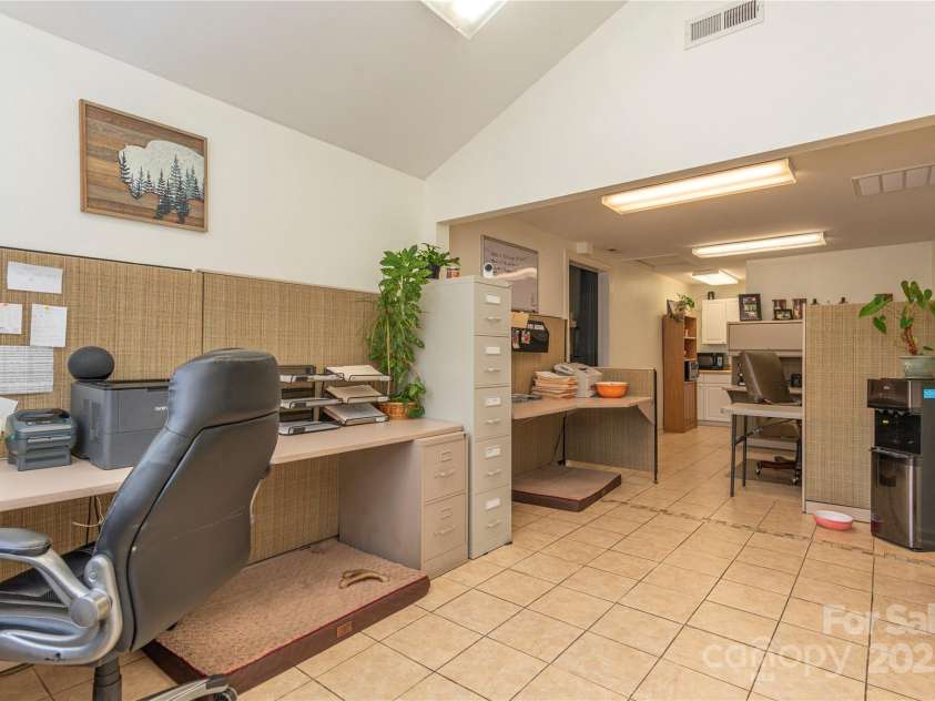 22 Park Terrace Drive, Clyde, NC 28721.  MLS# CAR4076320, YatesRealty ID 9734. 