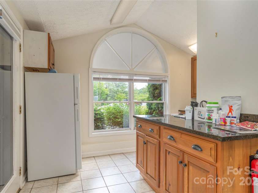 22 Park Terrace Drive, Clyde, NC 28721.  MLS# CAR4076320, YatesRealty ID 9734. 