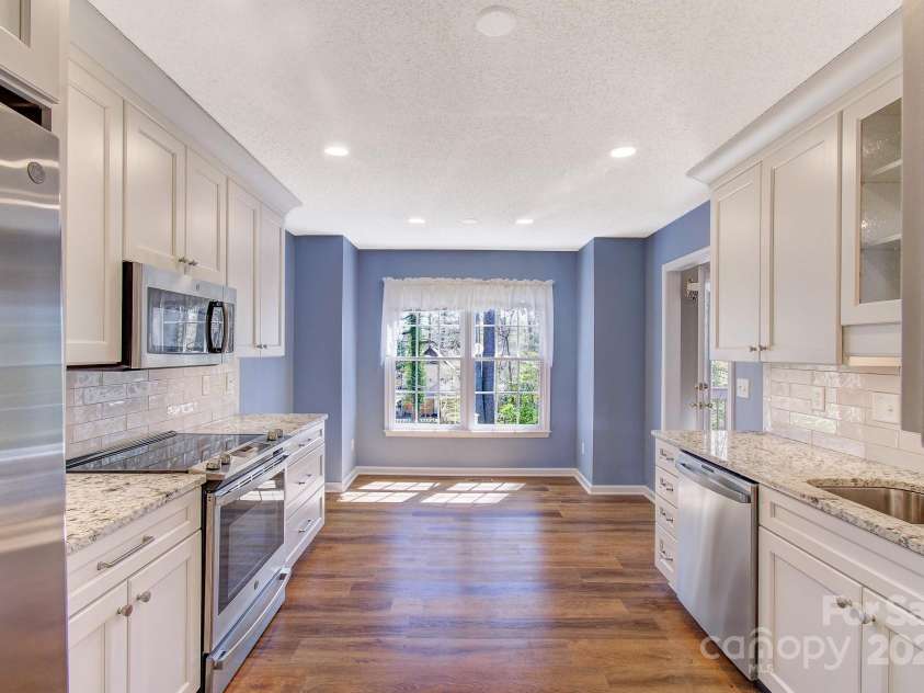 504 Windsor Forest Court, Fletcher, NC 28732.  MLS# CAR4245026, YatesRealty ID 9735. 