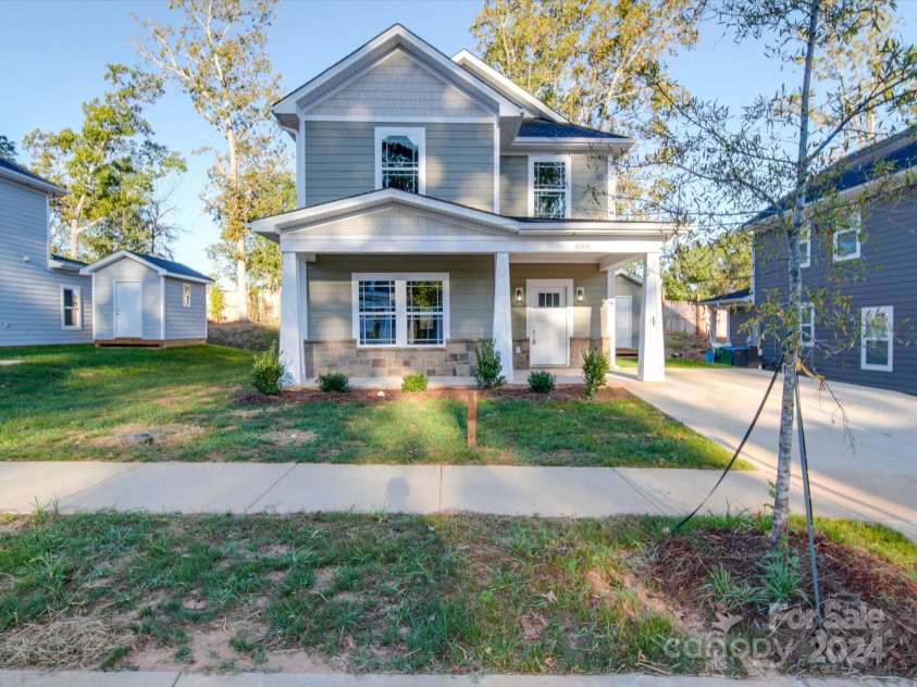 558 Geneva Circle, Gastonia, NC 28056.  MLS# CAR4186850, YatesRealty ID 9735. 