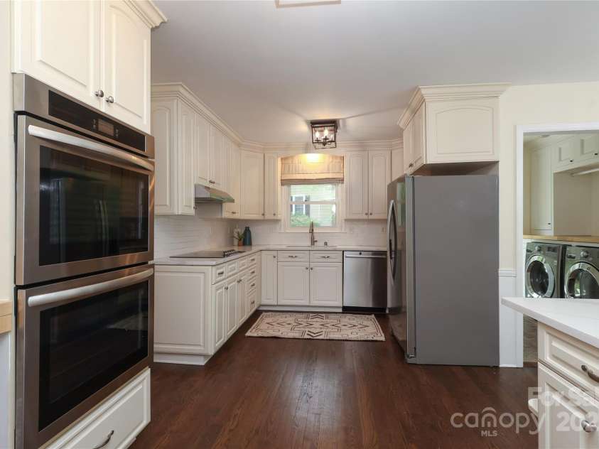 6036 Sharon Acres Road, Charlotte, NC 28210.  MLS# CAR4243092, YatesRealty ID 9738. 