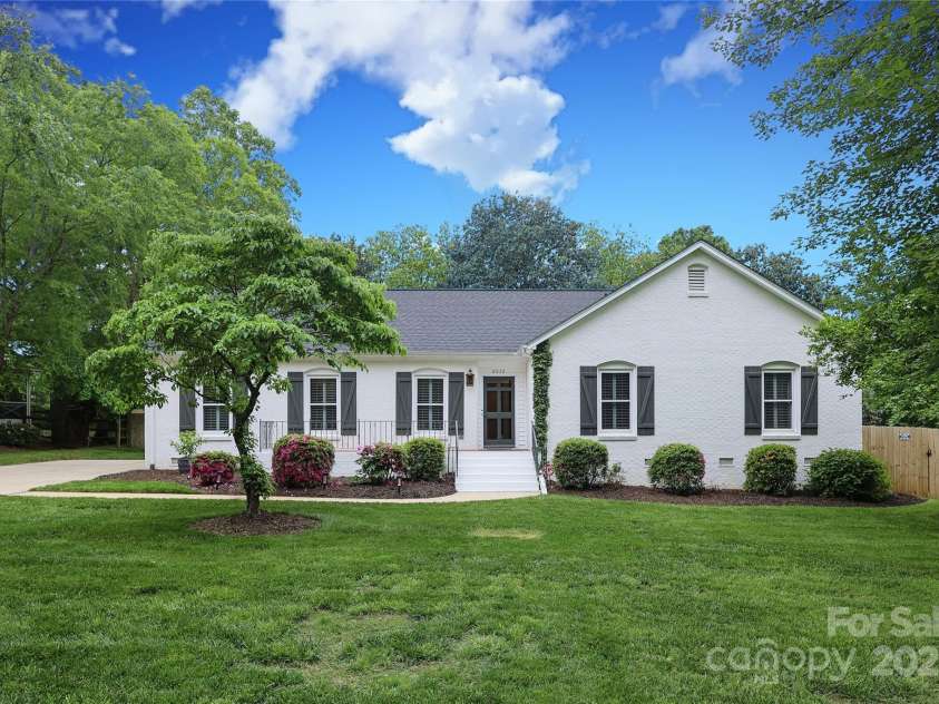 6036 Sharon Acres Road, Charlotte, NC 28210.  MLS# CAR4243092, YatesRealty ID 9738. 