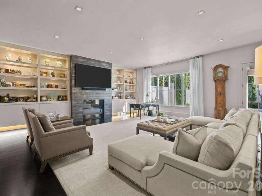 8417 Double Eagle Gate Way, Charlotte, NC 28210.  MLS# CAR4366283, YatesRealty ID 9738. 