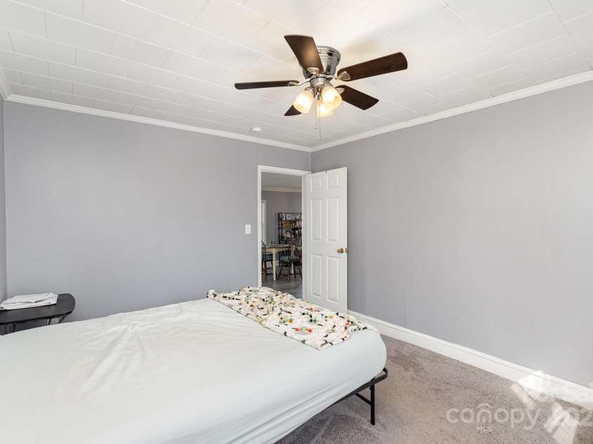 106 16th Street, Kannapolis, NC 28081.  MLS# CAR4223843, YatesRealty ID 974. Bedroom 2