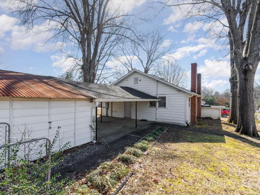 106 16th Street, Kannapolis, NC 28081.  MLS# CAR4223843, YatesRealty ID 974. Outside Storage building & Carport