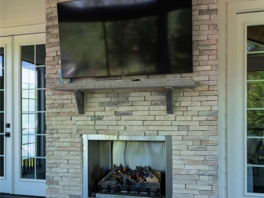 129 Ryleigh Dan Place, Mooresville, NC 28115.  MLS# CAR4222614, YatesRealty ID 9741. 