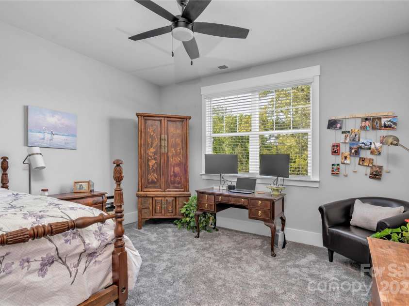 129 Ryleigh Dan Place, Mooresville, NC 28115.  MLS# CAR4222614, YatesRealty ID 9741. Bedroom 4 w/ access to a full bath