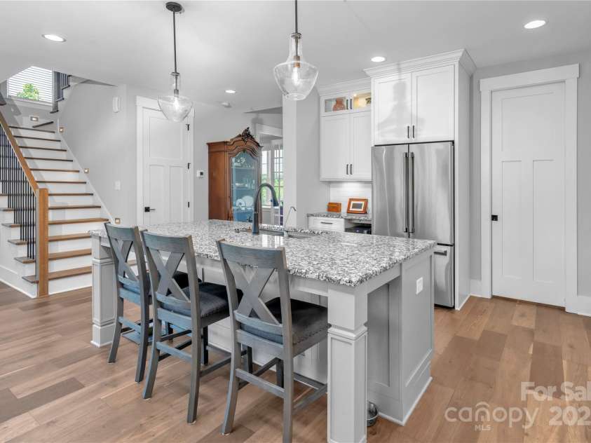 129 Ryleigh Dan Place, Mooresville, NC 28115.  MLS# CAR4222614, YatesRealty ID 9741. Great Room