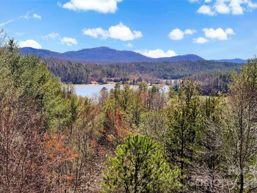 207 Lake Crest Drive, Nebo, NC 28761.  MLS# CAR4365353, YatesRealty ID 9741. 