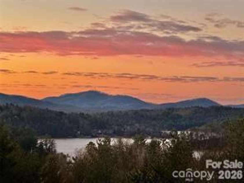 207 Lake Crest Drive, Nebo, NC 28761.  MLS# CAR4365353, YatesRealty ID 9741. 