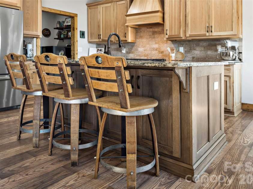 207 Lake Crest Drive, Nebo, NC 28761.  MLS# CAR4365353, YatesRealty ID 9741. 