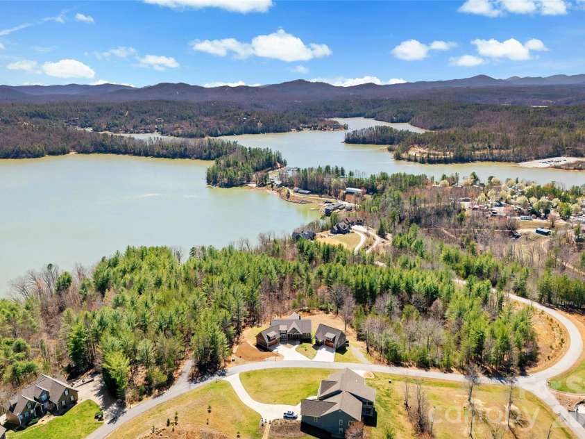 207 Lake Crest Drive, Nebo, NC 28761.  MLS# CAR4365353, YatesRealty ID 9741. 