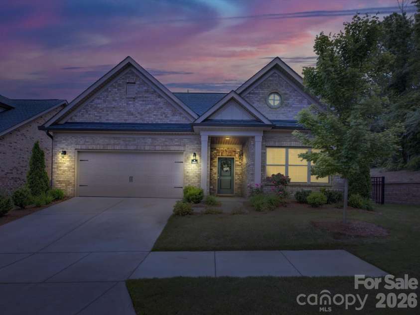 3002 Portico Place, Tega Cay, SC 29708.  MLS# CAR4364371, YatesRealty ID 9742. 