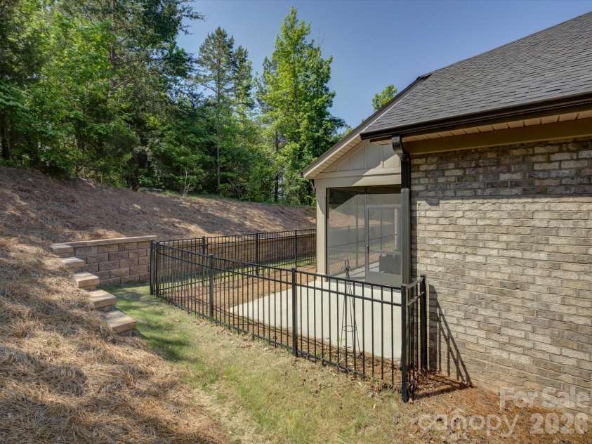 3002 Portico Place, Tega Cay, SC 29708.  MLS# CAR4364371, YatesRealty ID 9742. 