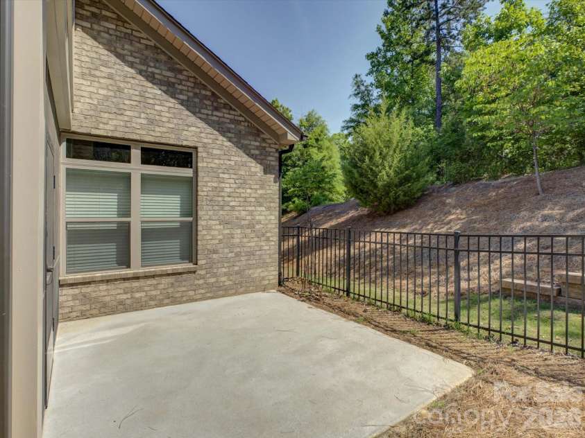 3002 Portico Place, Tega Cay, SC 29708.  MLS# CAR4364371, YatesRealty ID 9742. 