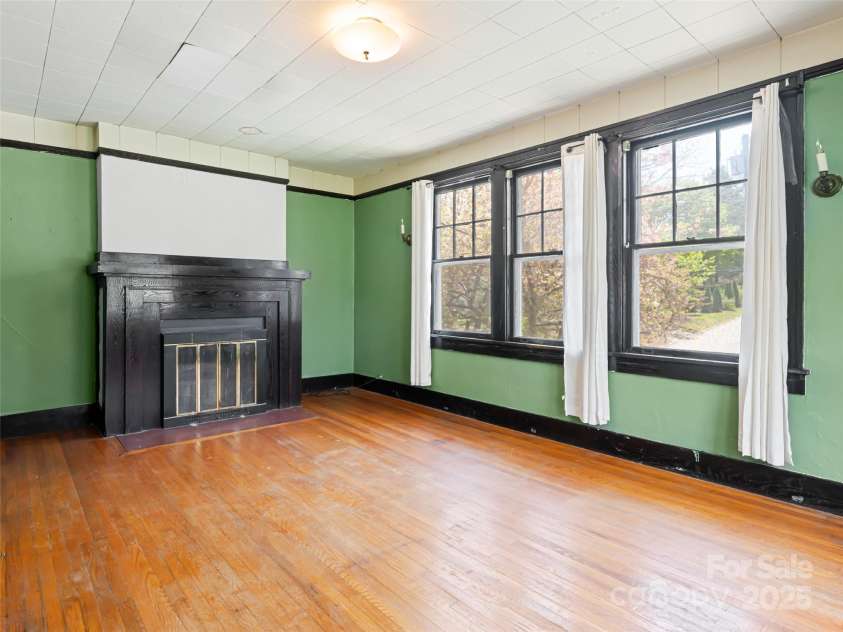 187 & 189 Pearson Drive, Asheville, NC 28801.  MLS# CAR4246914, YatesRealty ID 9743. Decorative fireplace - 189