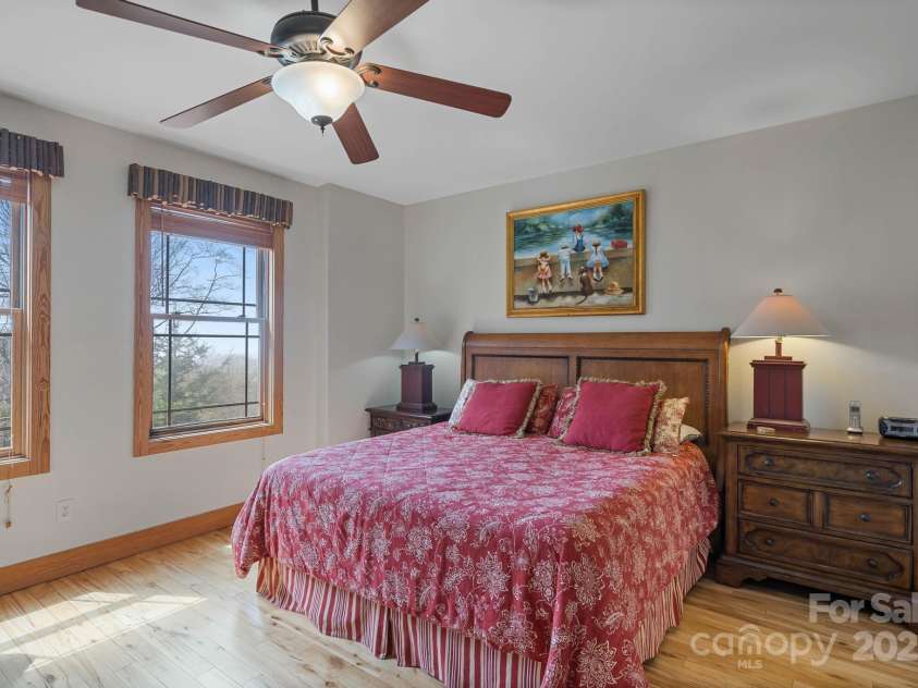 140 Spruce Hollow Road, Beech Mountain, NC 28604.  MLS# CAR4263469, YatesRealty ID 9744. Primary