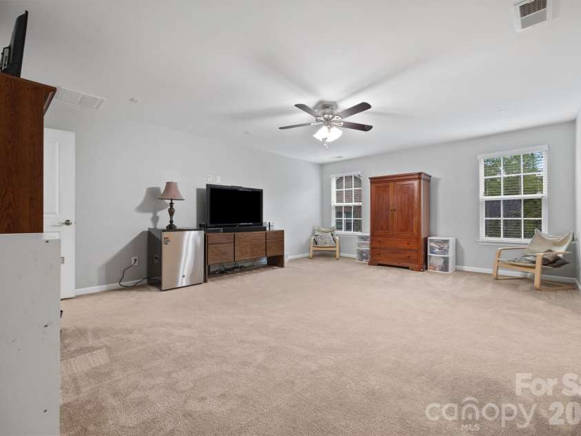 4237 Little Fork Cove Road, Denver, NC 28037.  MLS# CAR4311413, YatesRealty ID 9745. HUGE Bonus Room