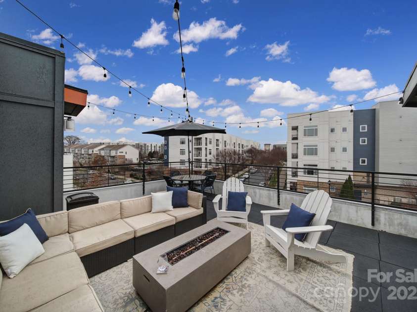 107 Poindexter Drive, Charlotte, NC 28203.  MLS# CAR4226700, YatesRealty ID 9746. 