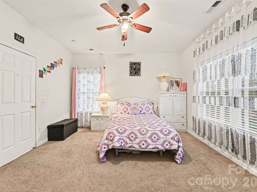 5767 Bent Creek Circle, Charlotte, NC 28227.  MLS# CAR4349388, YatesRealty ID 9746. 
