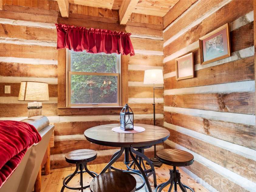 48 Buck Ridge Road, Fairview, NC 28730.  MLS# CAR4290270, YatesRealty ID 9748. 