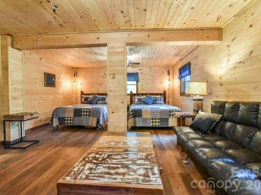 48 Buck Ridge Road, Fairview, NC 28730.  MLS# CAR4290270, YatesRealty ID 9748. Lower level bonus room