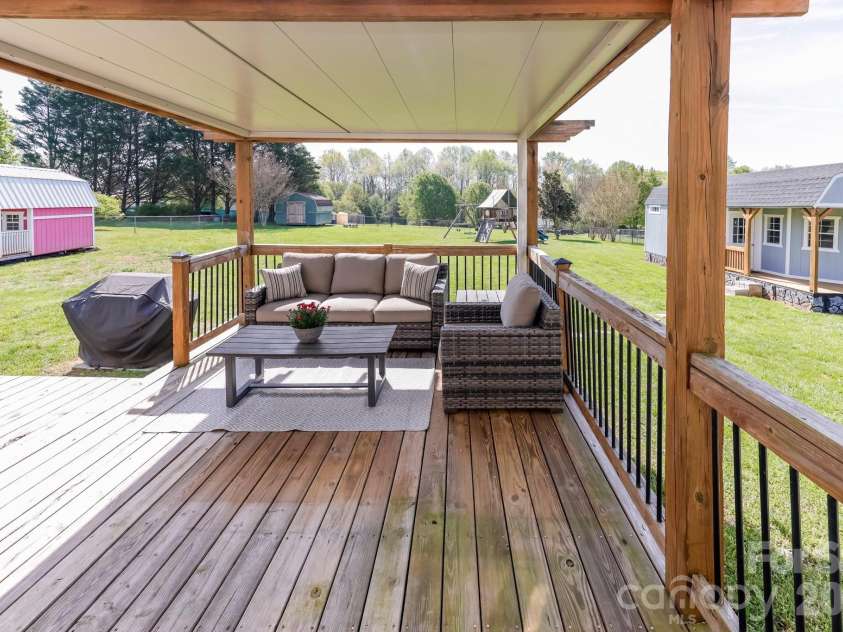 229 Drumstand Road, Stony Point, NC 28678.  MLS# CAR4363883, YatesRealty ID 9749. 