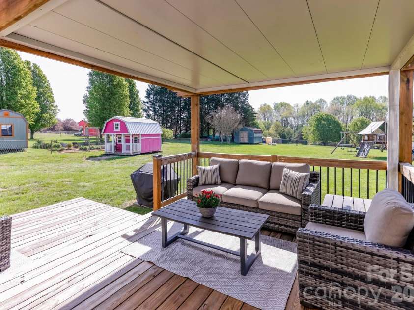 229 Drumstand Road, Stony Point, NC 28678.  MLS# CAR4363883, YatesRealty ID 9749. 