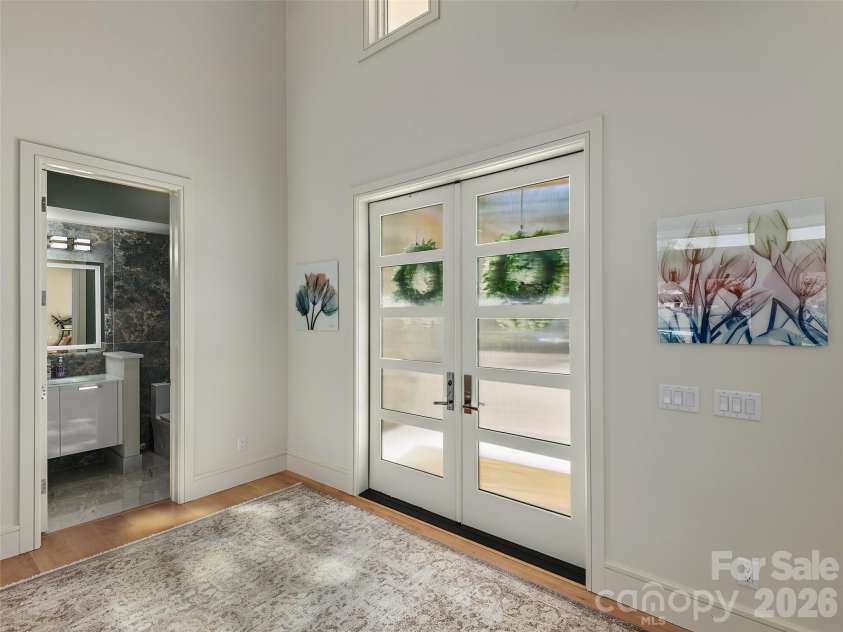 123 Wembley Road, Asheville, NC 28804.  MLS# CAR4392836, YatesRealty ID 975. 