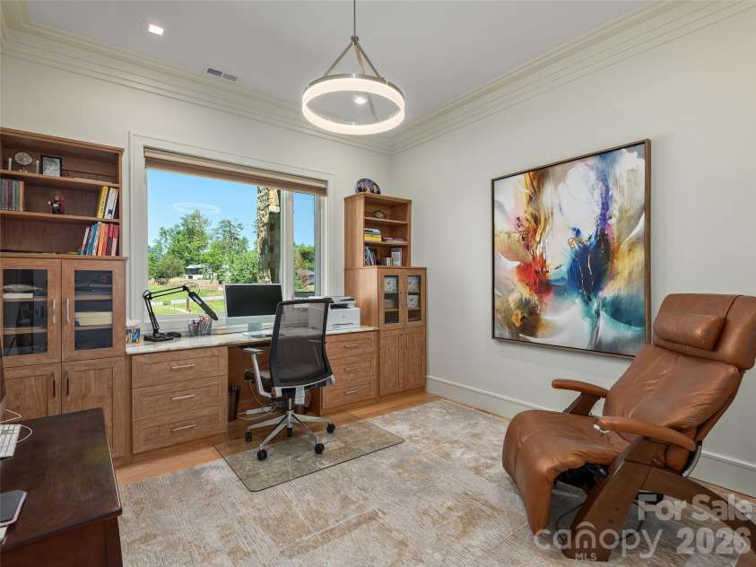123 Wembley Road, Asheville, NC 28804.  MLS# CAR4392836, YatesRealty ID 975. 
