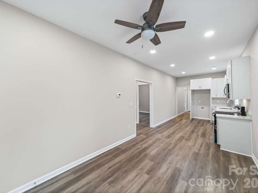 206 Legrand Street, Cheraw, SC 29520.  MLS# CAR4363903, YatesRealty ID 9750. 