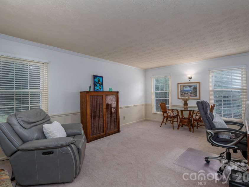 2410 Monticello Drive, Gastonia, NC 28056.  MLS# CAR4396522, YatesRealty ID 9755. 