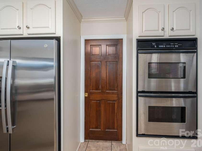 2410 Monticello Drive, Gastonia, NC 28056.  MLS# CAR4396522, YatesRealty ID 9755. 