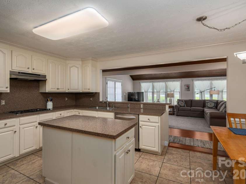 2410 Monticello Drive, Gastonia, NC 28056.  MLS# CAR4396522, YatesRealty ID 9755. 