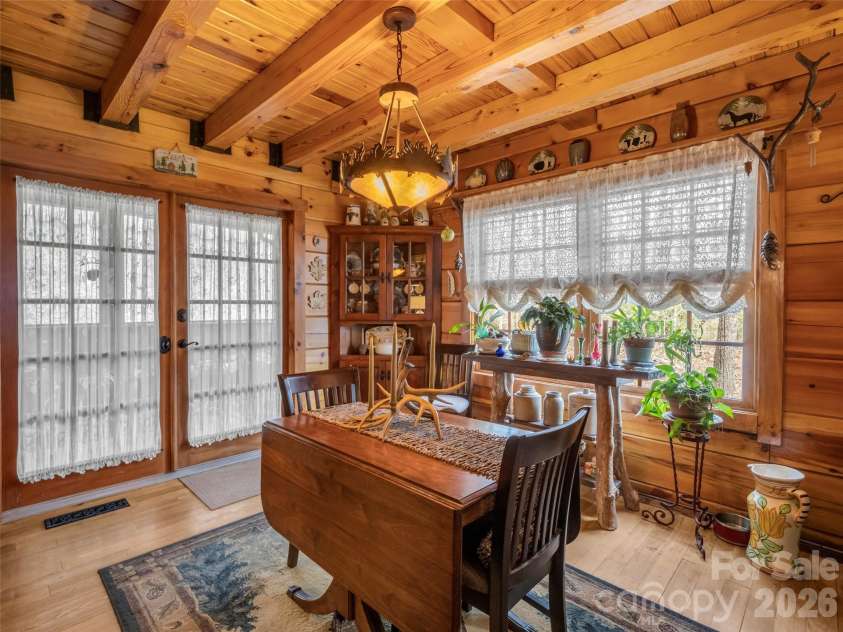 256 Bear Branch Road, Hendersonville, NC 28792.  MLS# CAR4361607, YatesRealty ID 9757. 