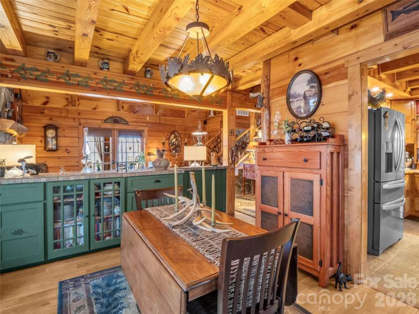 256 Bear Branch Road, Hendersonville, NC 28792.  MLS# CAR4361607, YatesRealty ID 9757. 