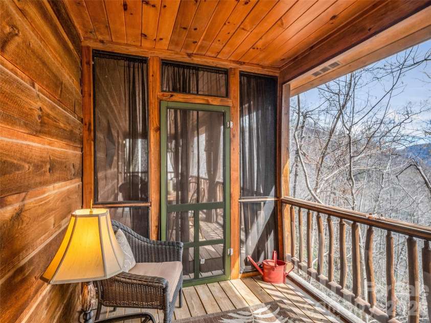 256 Bear Branch Road, Hendersonville, NC 28792.  MLS# CAR4361607, YatesRealty ID 9757. 