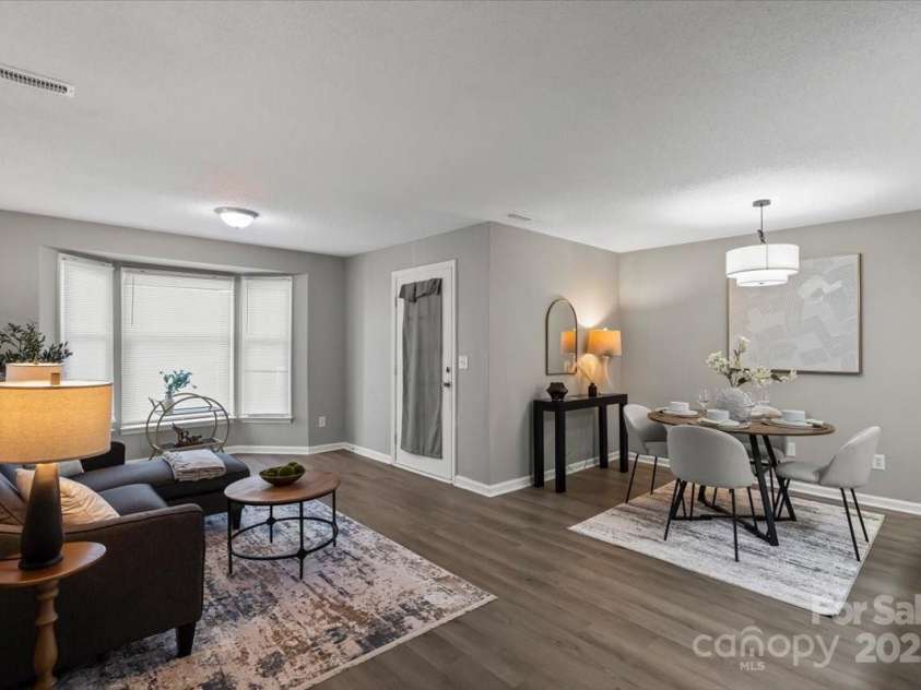 6224 Rosecroft Drive, Charlotte, NC 28215.  MLS# CAR4239650, YatesRealty ID 9757. 