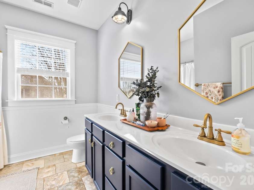 159 Water Oak Drive, Mooresville, NC 28117.  MLS# CAR4354862, YatesRealty ID 9758. 
