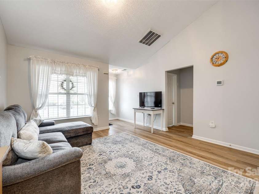 413 Lexie Lane, Rock Hill, SC 29732.  MLS# CAR4243021, YatesRealty ID 9758. 