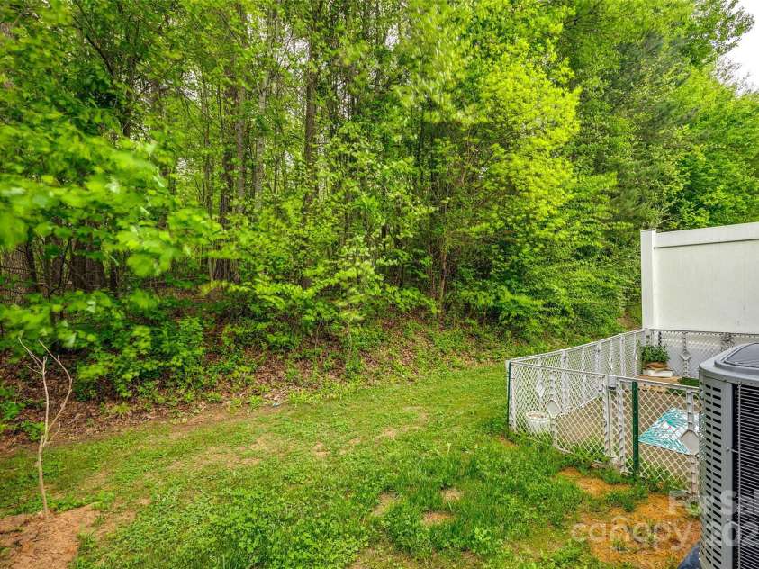 413 Lexie Lane, Rock Hill, SC 29732.  MLS# CAR4243021, YatesRealty ID 9758. 