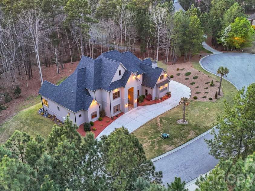 220 Palm Cove Way, York, SC 29745.  MLS# CAR4359684, YatesRealty ID 9759. 
