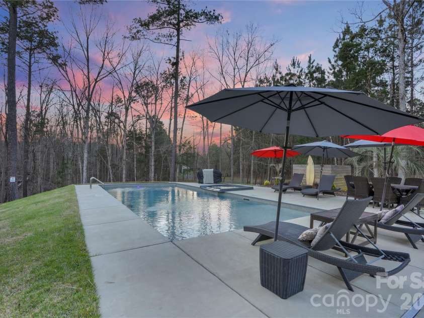 220 Palm Cove Way, York, SC 29745.  MLS# CAR4359684, YatesRealty ID 9759. Pool