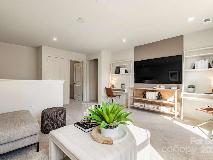 1635 Gossage Lane, Concord, NC 28027.  MLS# CAR4327383, YatesRealty ID 976. For Representation Purposes Only