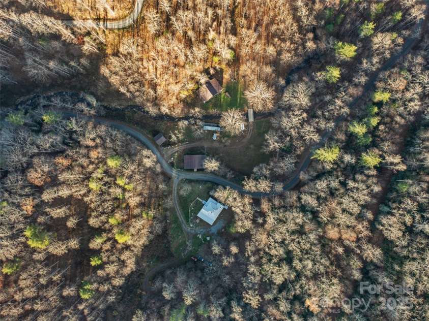 23 Katies Road, Marshall, NC 28753.  MLS# CAR4203088, YatesRealty ID 976. 