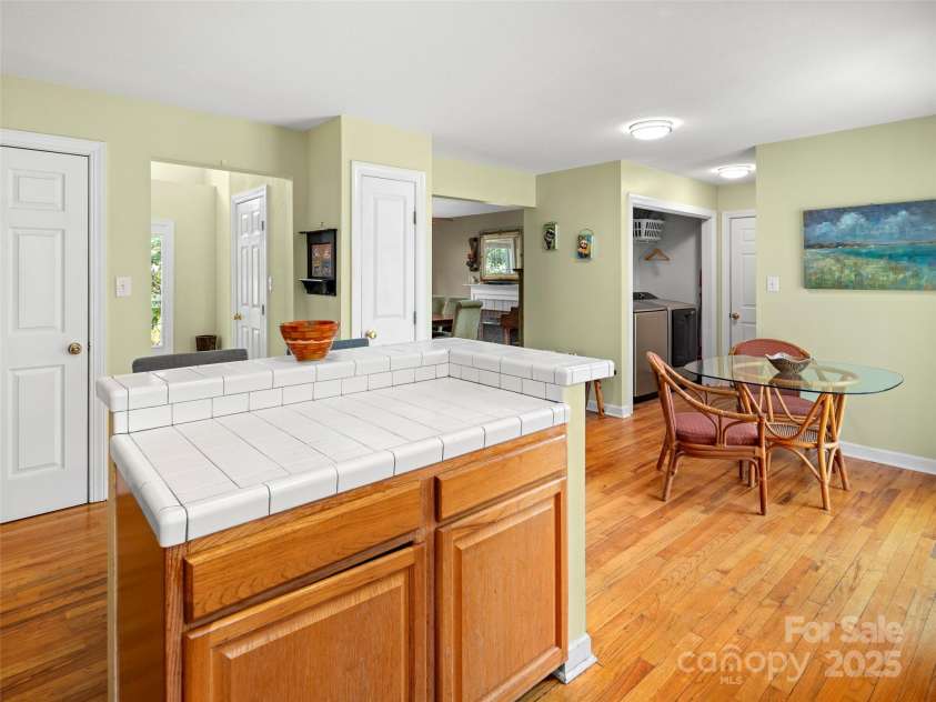 11 Emerald Drive, Fairview, NC 28730.  MLS# CAR4238890, YatesRealty ID 9760. 