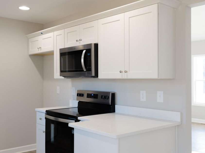 308 New Street, York, SC 29745.  MLS# CAR4326526, YatesRealty ID 9761. 